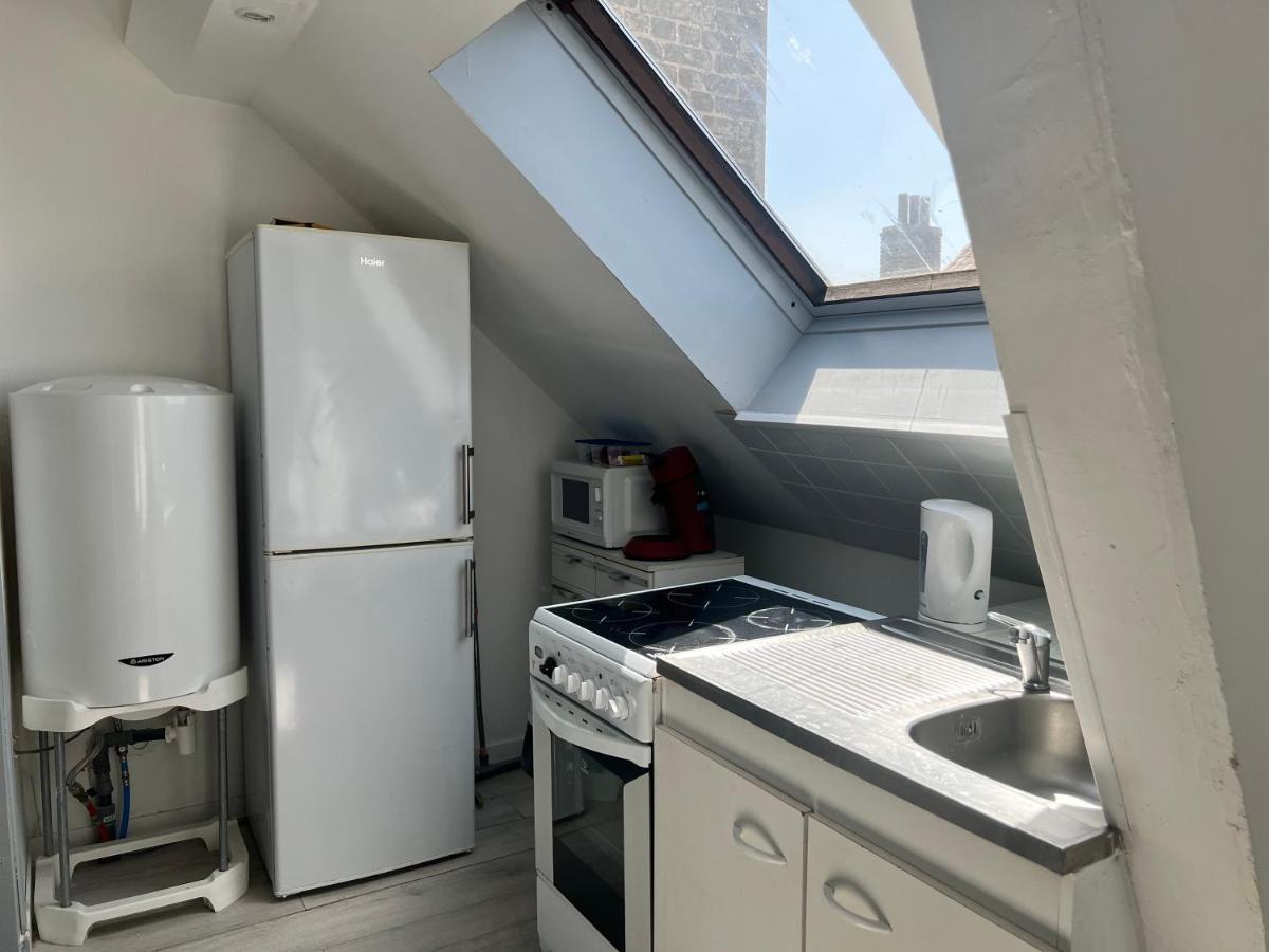 Appartement Prive Calais Extérieur photo
